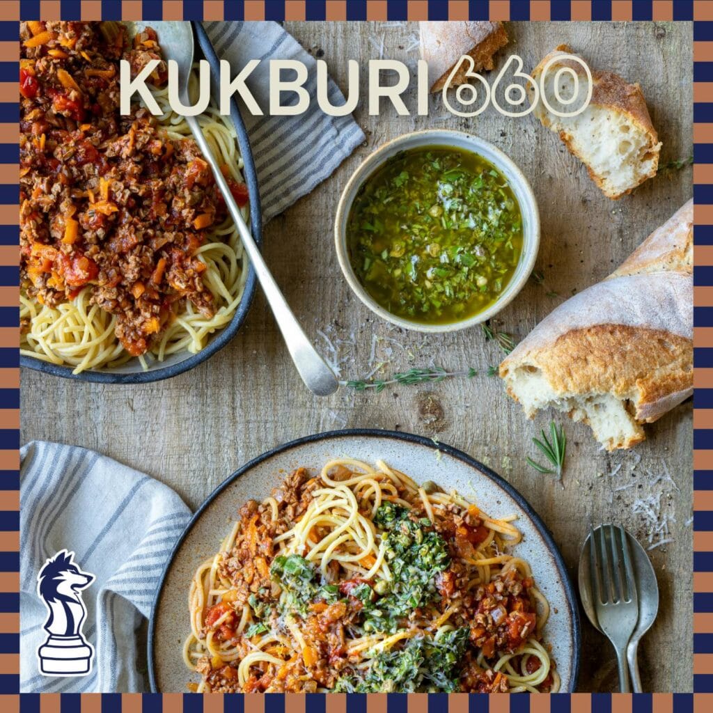 KUKBURI 660 — pasta table